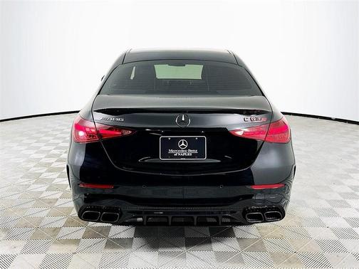 2024 Mercedes-Benz AMG C 63 S E Performance