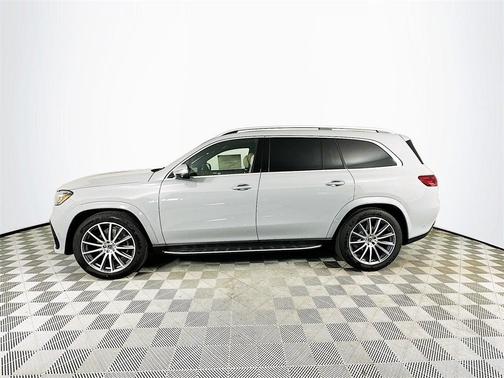 2026 Mercedes-Benz GLS 580 