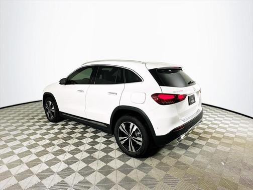 2025 Mercedes-Benz GLA 250 Base