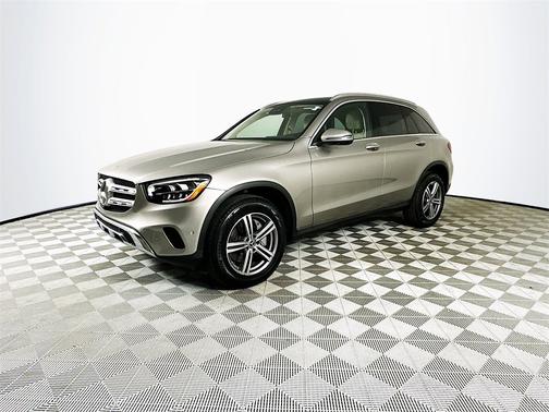 2022 Mercedes-Benz GLC 300