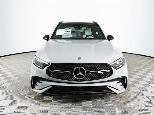 2025 Mercedes-Benz GLC 300 Base