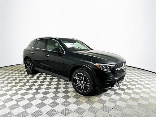 2025 Mercedes-Benz GLC 300 4MATIC