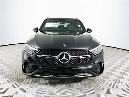 2025 Mercedes-Benz GLC 300 4MATIC