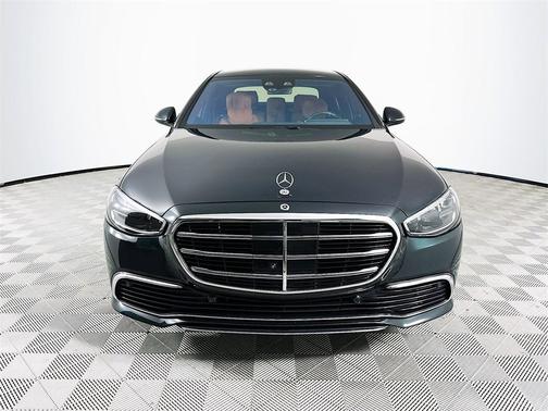 2022 Mercedes-Benz S-Class