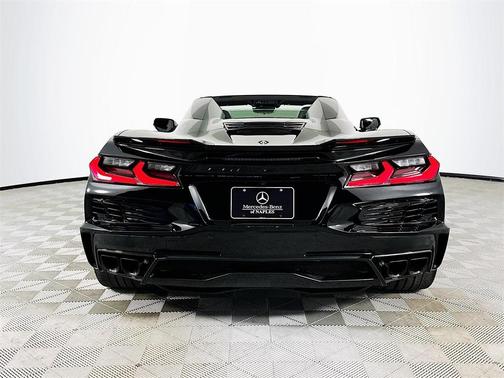 2025 Chevrolet Corvette E-Ray