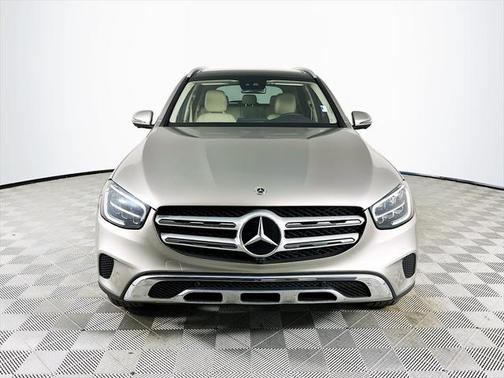2022 Mercedes-Benz GLC 300