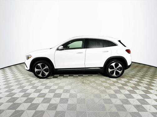 2025 Mercedes-Benz GLA 250 Base