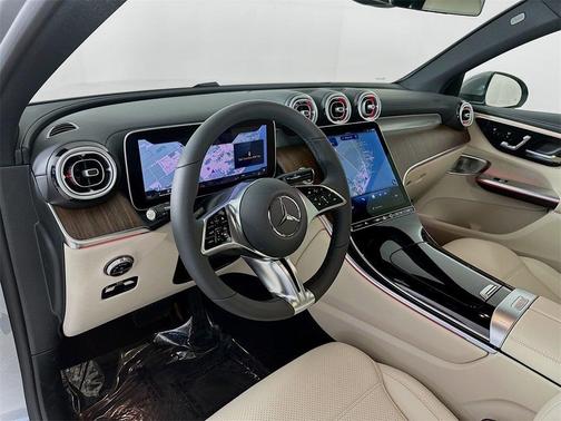 2026 Mercedes-Benz GLC 300 Base 4MATIC