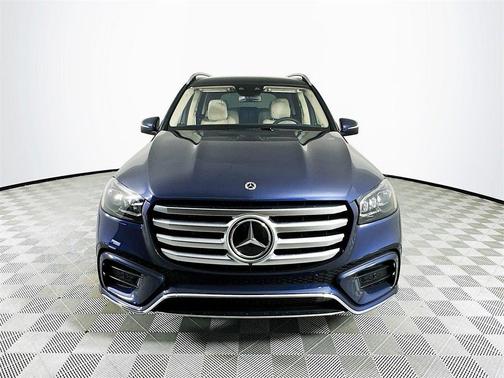 2026 Mercedes-Benz GLS 450 