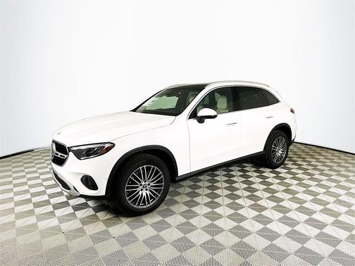 2026 Mercedes-Benz GLC 300 Base