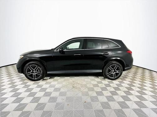 2025 Mercedes-Benz GLC 300 4MATIC
