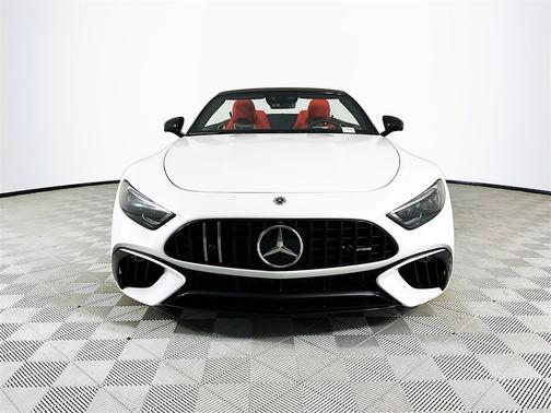 2022 Mercedes-Benz AMG SL 63 