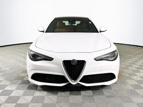 2022 Alfa Romeo Giulia Ti