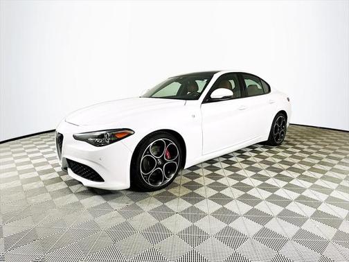 2022 Alfa Romeo Giulia Ti
