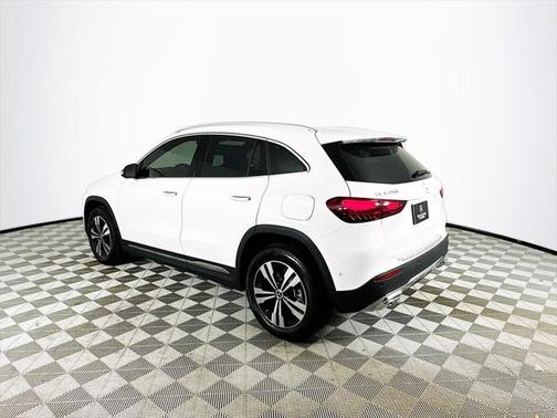 2025 Mercedes-Benz GLA 250 Base