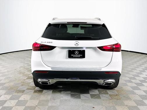 2025 Mercedes-Benz GLA 250 Base