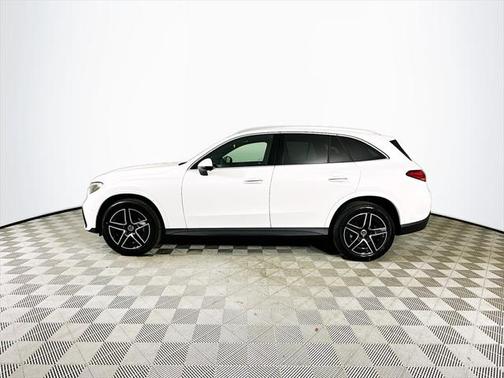 2025 Mercedes-Benz GLC 300 4MATIC