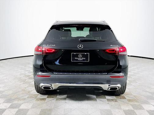 2021 Mercedes-Benz GLA 250 Base 4MATIC