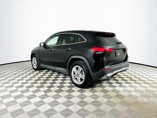 2021 Mercedes-Benz GLA 250 Base 4MATIC