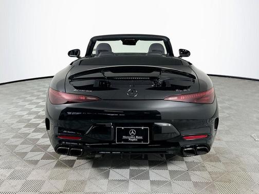 2022 Mercedes-Benz AMG SL 63 Base