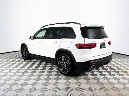 2025 Mercedes-Benz GLB 250 Base