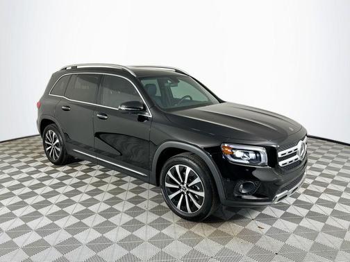 Midnight Black 2023 Mercedes-Benz GLB 250 Base