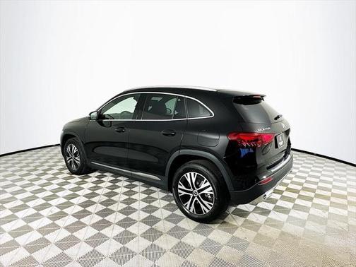 2025 Mercedes-Benz GLA 250 Base