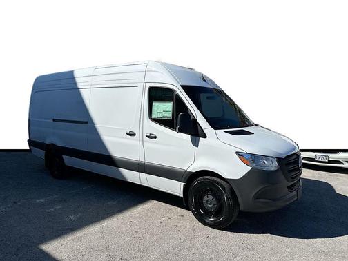 2026 Mercedes-Benz Sprinter 2500 High Roof