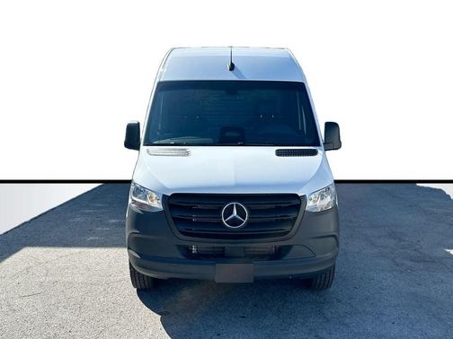 2026 Mercedes-Benz Sprinter 2500 High Roof
