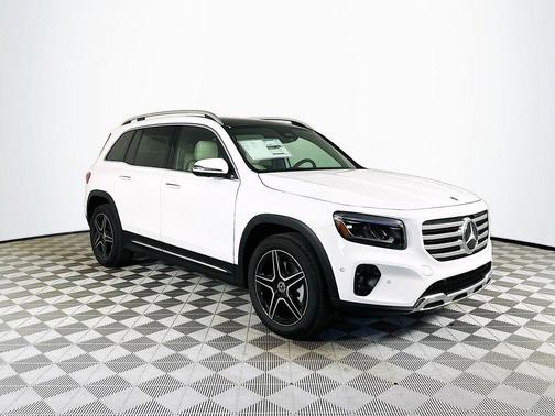 Polar White 2026 Mercedes-Benz GLB 250 Base