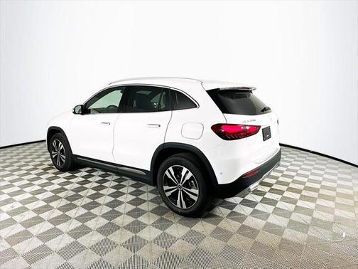 2025 Mercedes-Benz GLA 250 Base