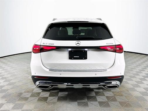 2026 Mercedes-Benz GLC 300 Base 4MATIC