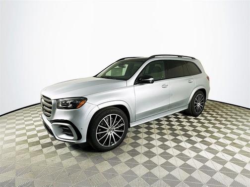 2025 Mercedes-Benz GLS 450 4MATIC