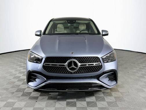 MAN SIGN COTE D 2026 Mercedes-Benz GLE 450 4MATIC