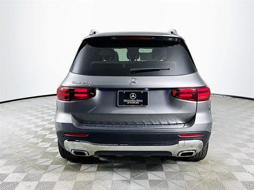 2026 Mercedes-Benz GLB 250 Base