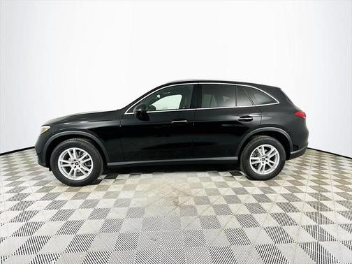 2025 Mercedes-Benz GLC 300 4MATIC