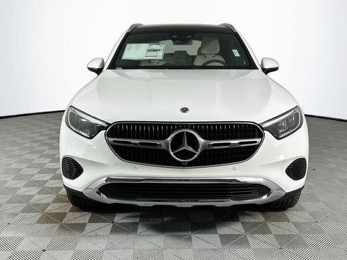 Polar White 2026 Mercedes-Benz GLC 300 Base 4MATIC