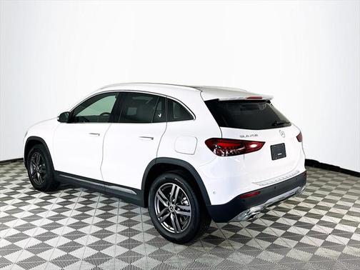 2025 Mercedes-Benz GLA 250 Base