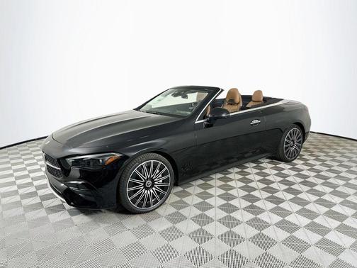 Obsidian Black 2027 Mercedes-Benz CLE 450 CLE 450