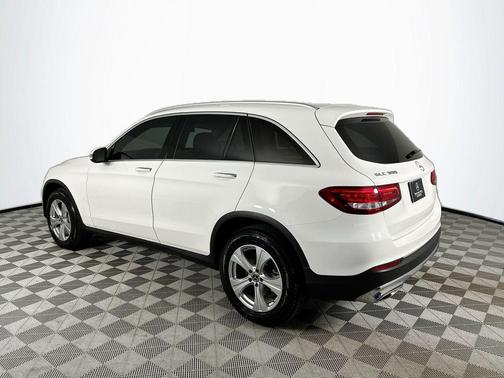 Polar White 2018 Mercedes-Benz GLC 300 Base