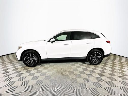 2025 Mercedes-Benz GLC 300 Base 4MATIC