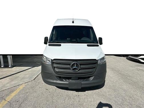 2026 Mercedes-Benz Sprinter 2500 144 WB