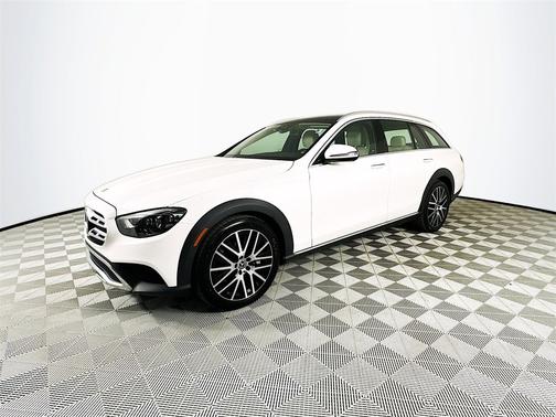 2022 Mercedes-Benz E-Class