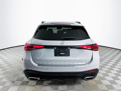 2026 Mercedes-Benz GLC 300 Base 4MATIC