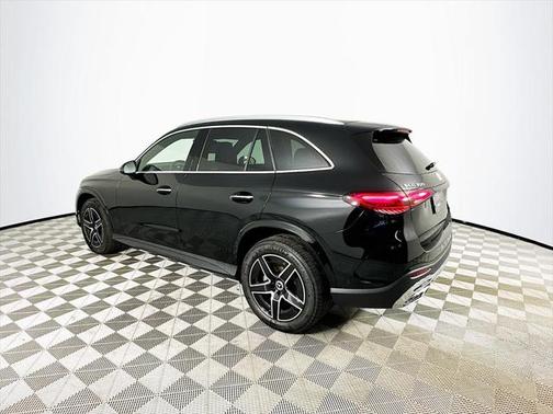 2025 Mercedes-Benz GLC 300 4MATIC