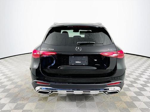 2025 Mercedes-Benz GLC 300 4MATIC