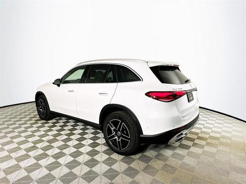 2026 Mercedes-Benz GLC 300 Base 4MATIC