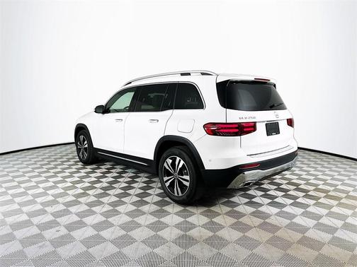 2026 Mercedes-Benz GLB 250 Base