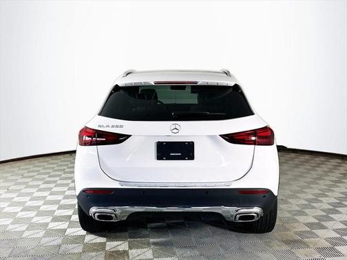 2025 Mercedes-Benz GLA 250 Base