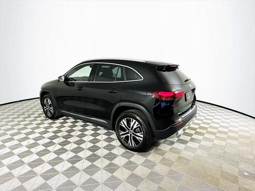 2025 Mercedes-Benz GLA 250 Base
